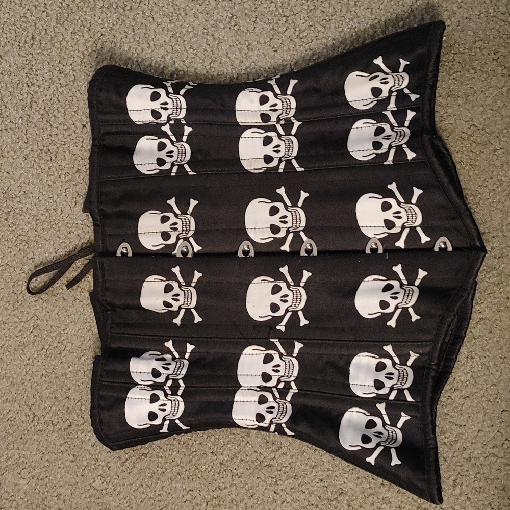 Skull corset